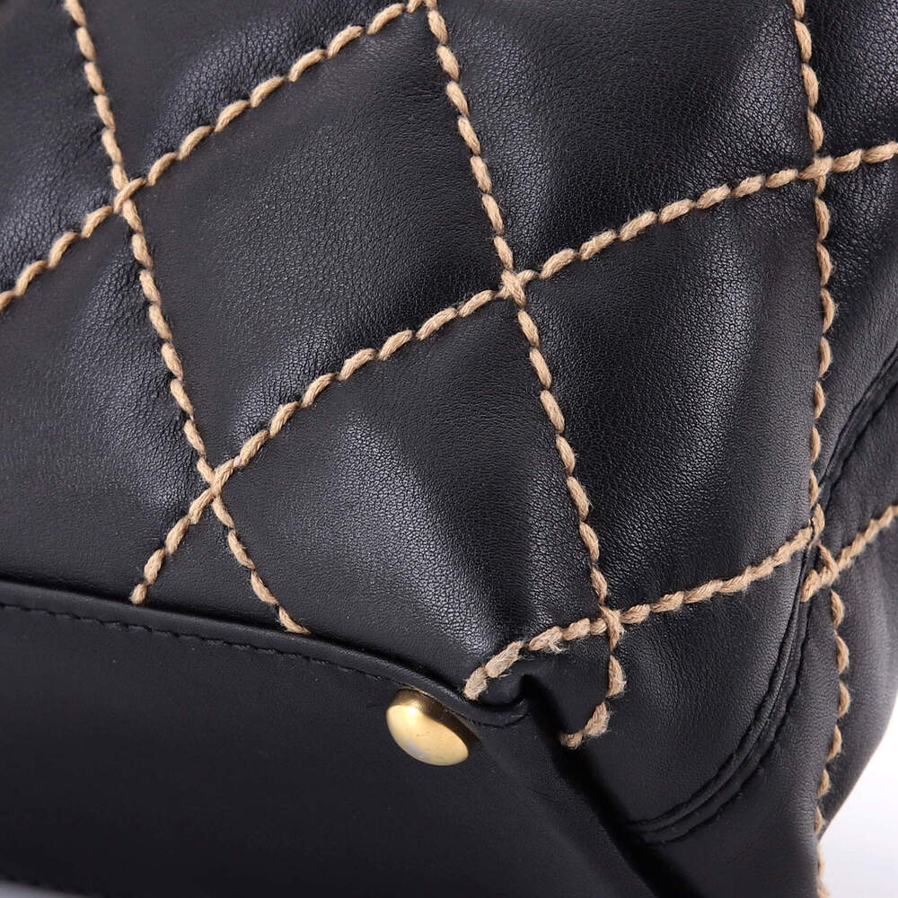 Chanel Surpique Tote Quilted Leather #247416C17B - Picture 6 of 7